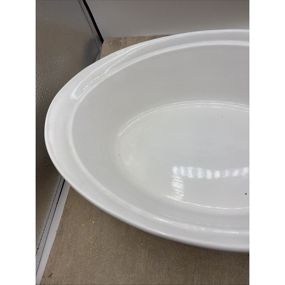 CorningWare French White CW-34C 4 Qt Oval Casserole Roaster - No Lid - Picture 4 of 11